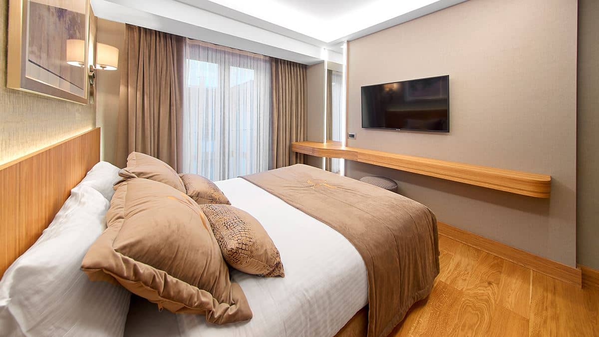 rooms-standard-room