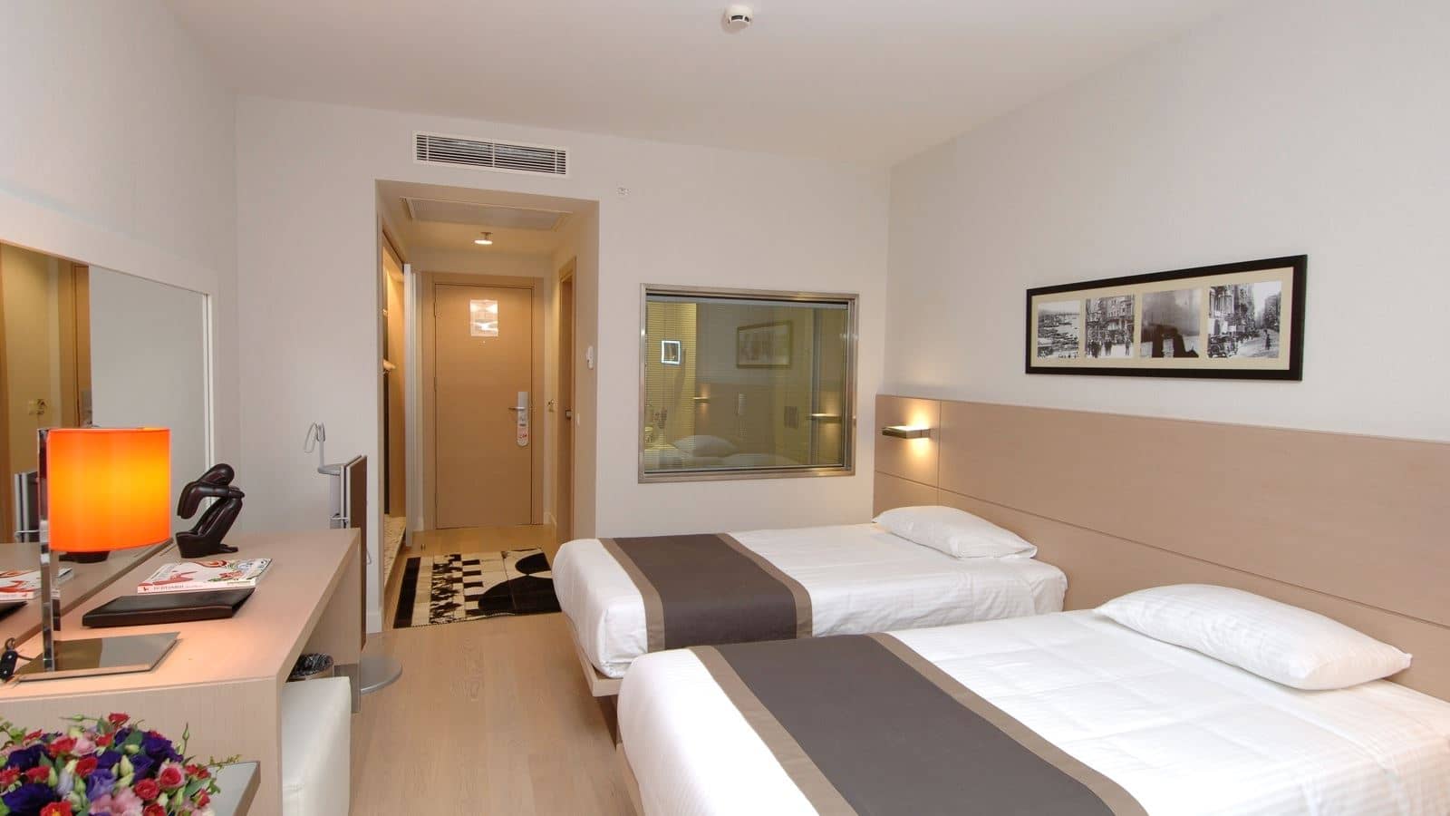 rooms-taxim-room