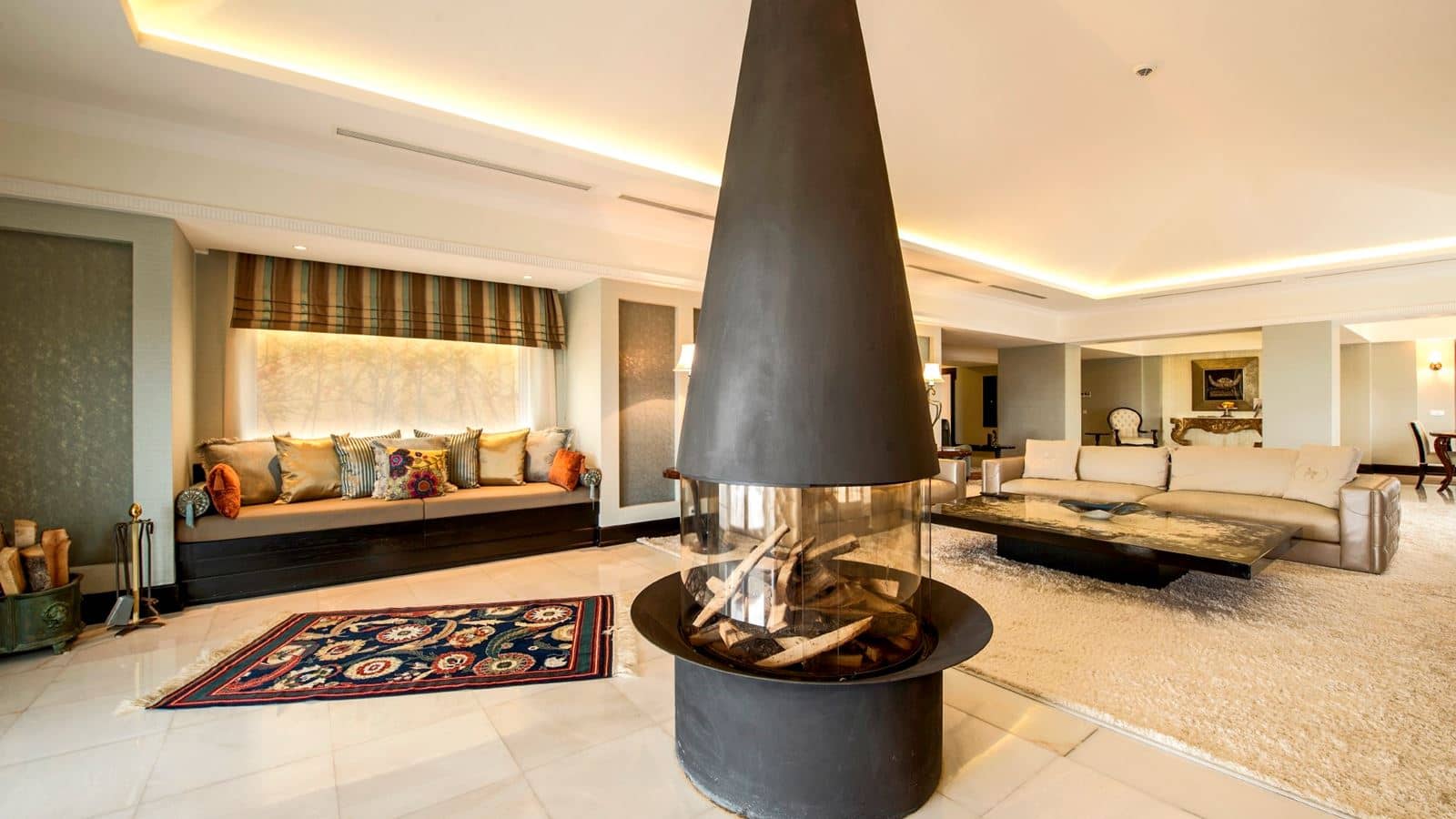 rooms-presidential-suite-sea-view-suis1