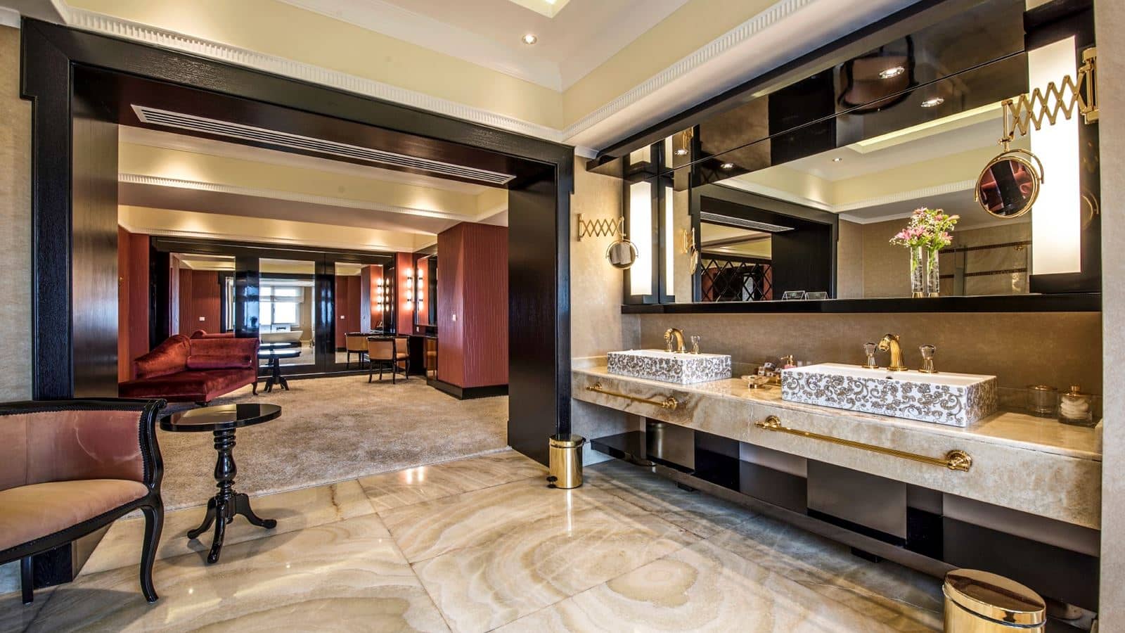 rooms-presidential-suite-sea-view-suis1
