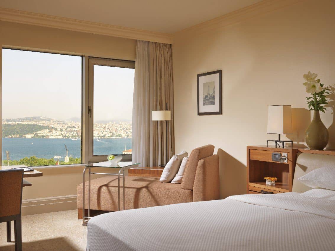 rooms-grand-club