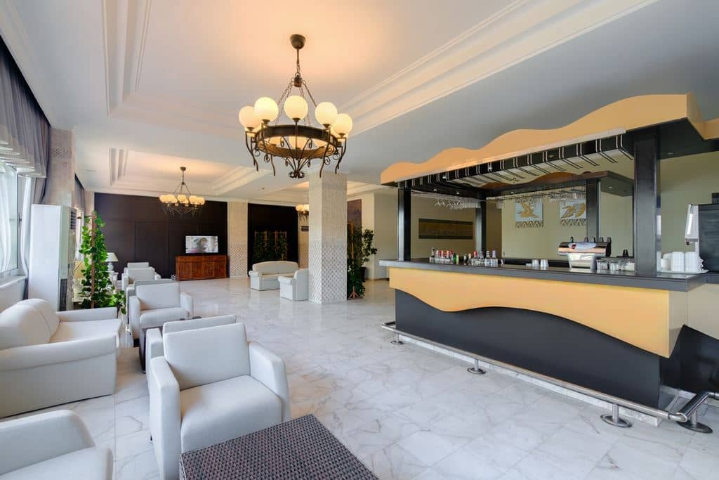 bars-lobby-bar