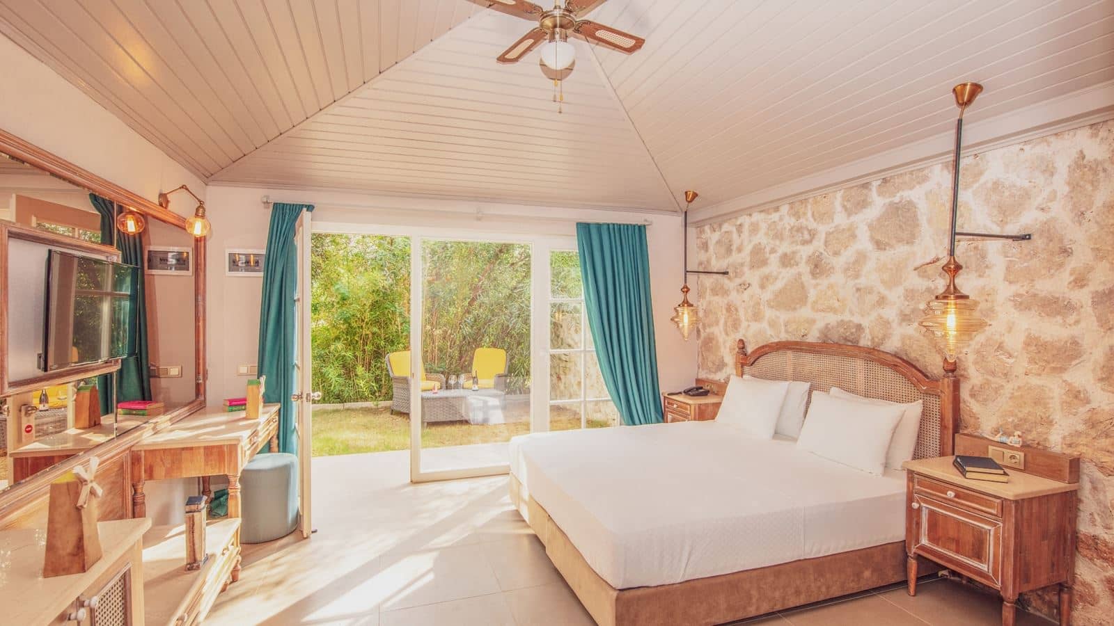 rooms-tas-villa-jakuzi