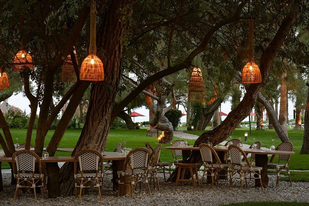 restaurants-casa-myra-italian-a-ala-carte