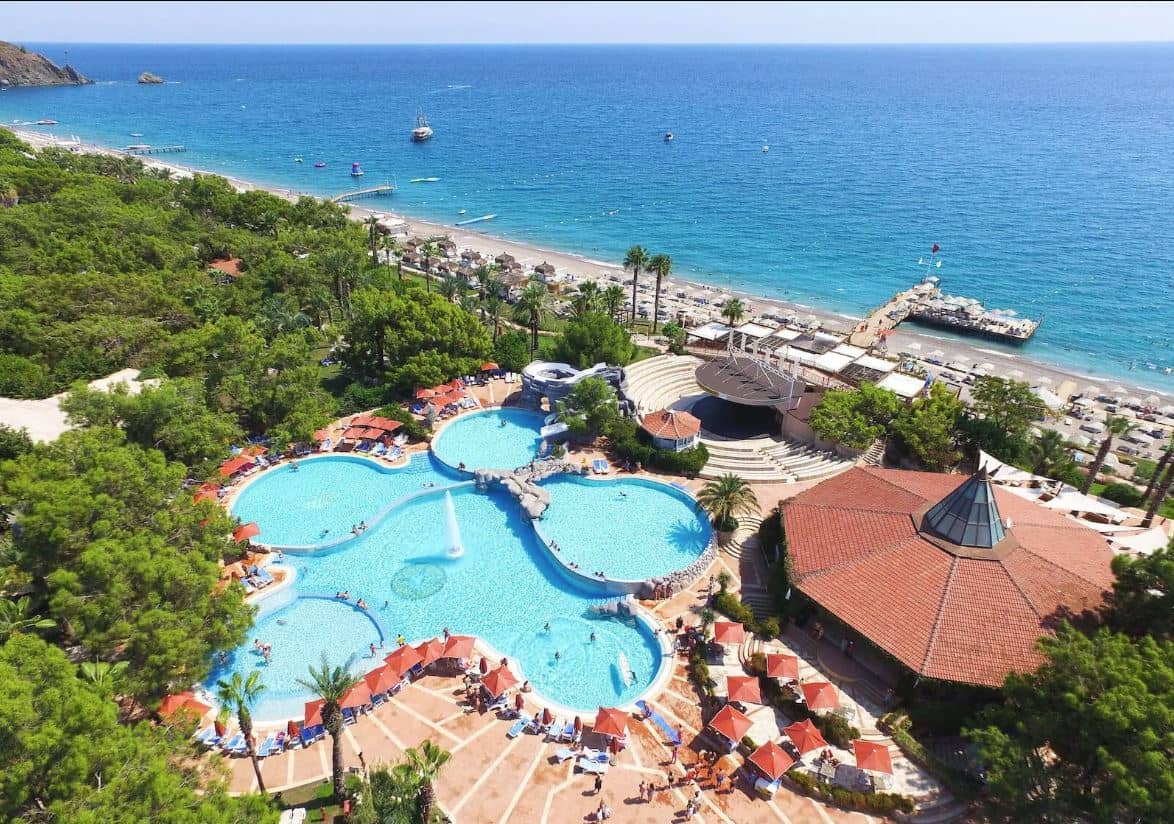 pools-outdoor-pool