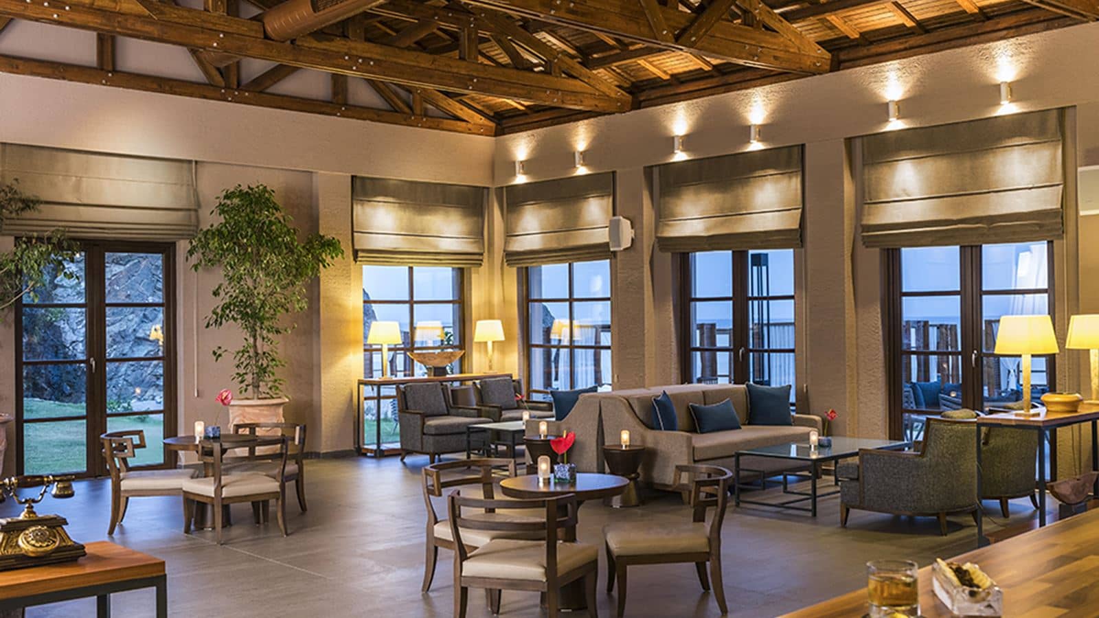 bars-club-house