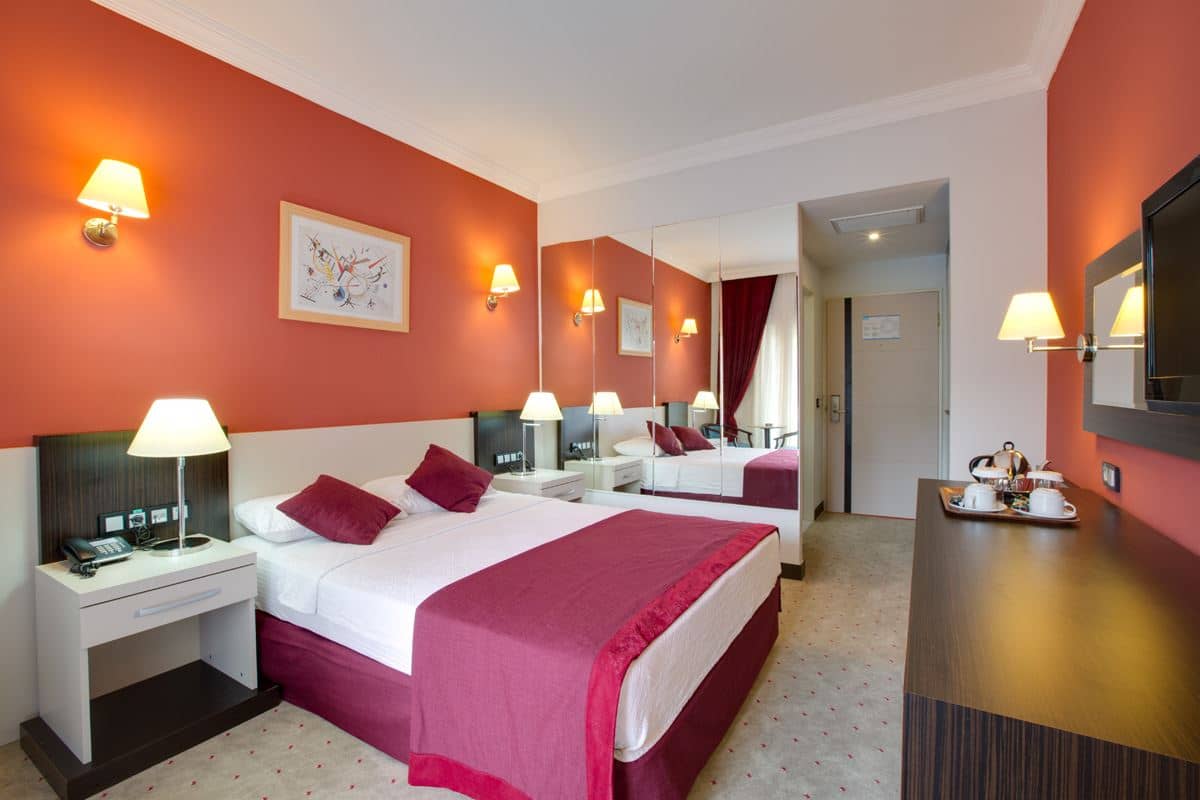 rooms-standard-room