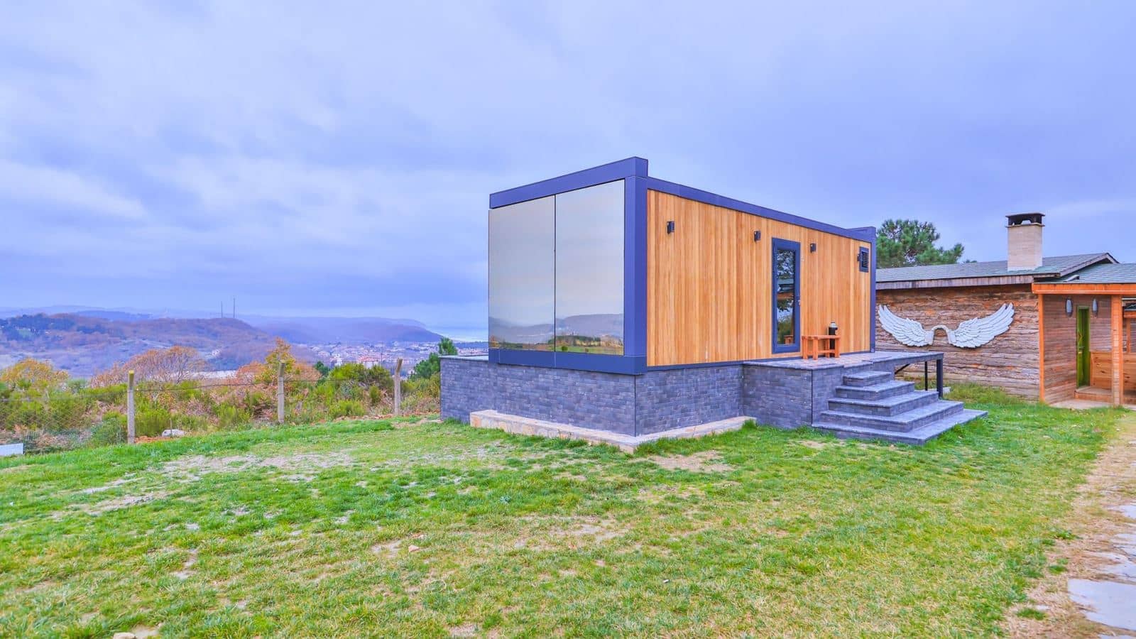rooms-jakuzili-mirror-house