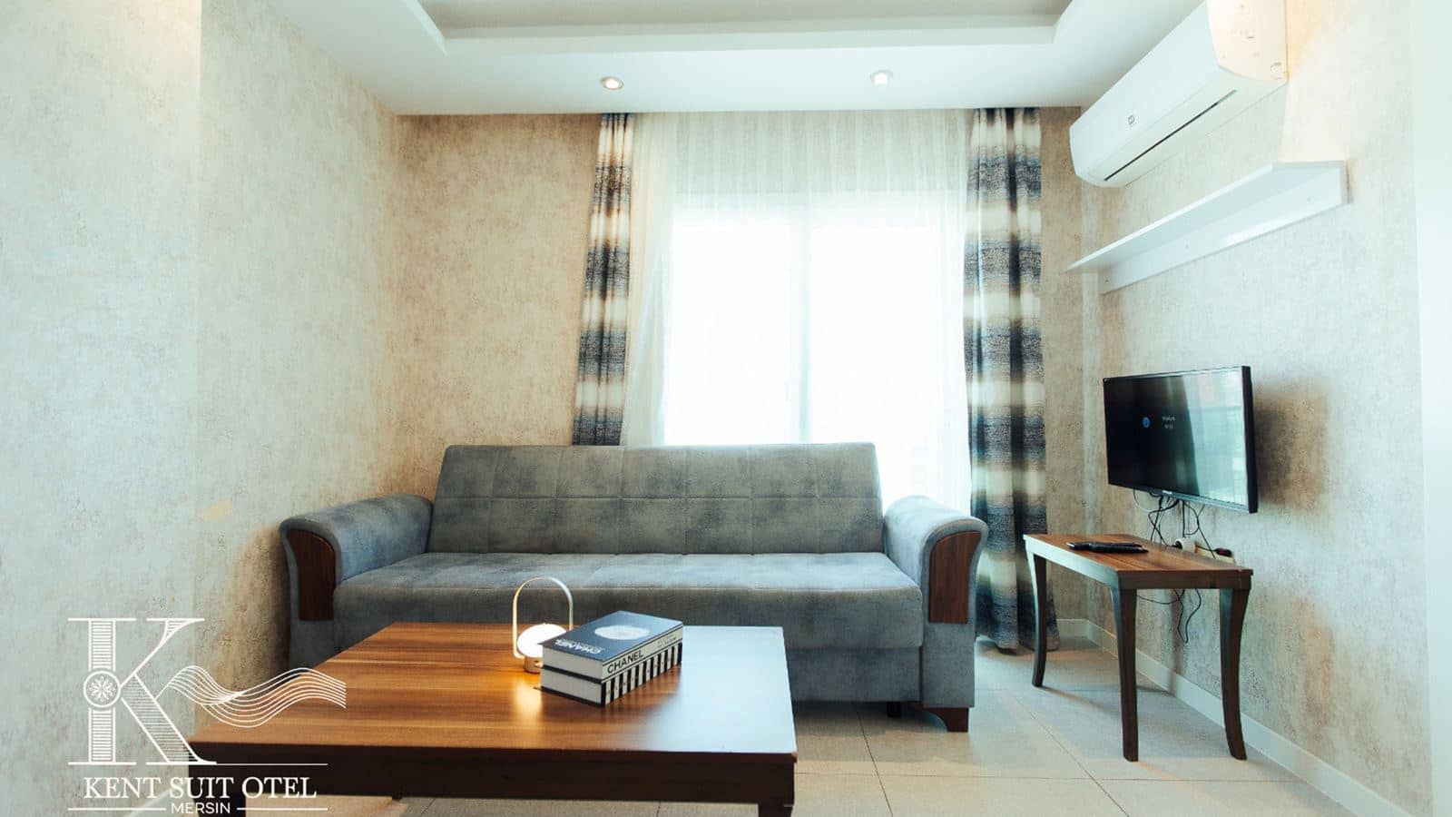 rooms-ekonomik-suit