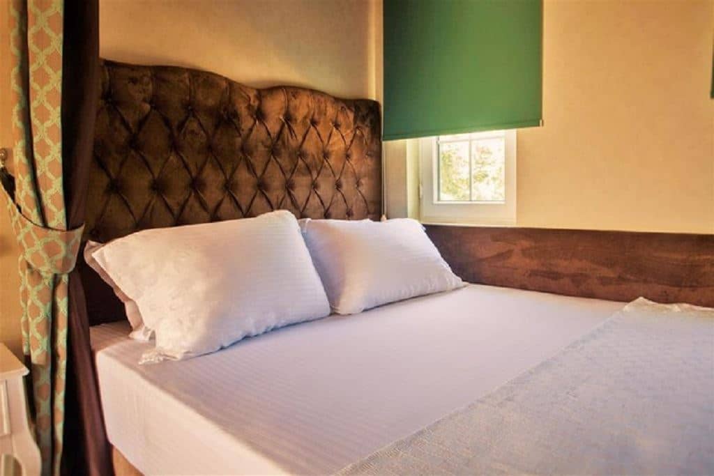 rooms-deluxe-oda