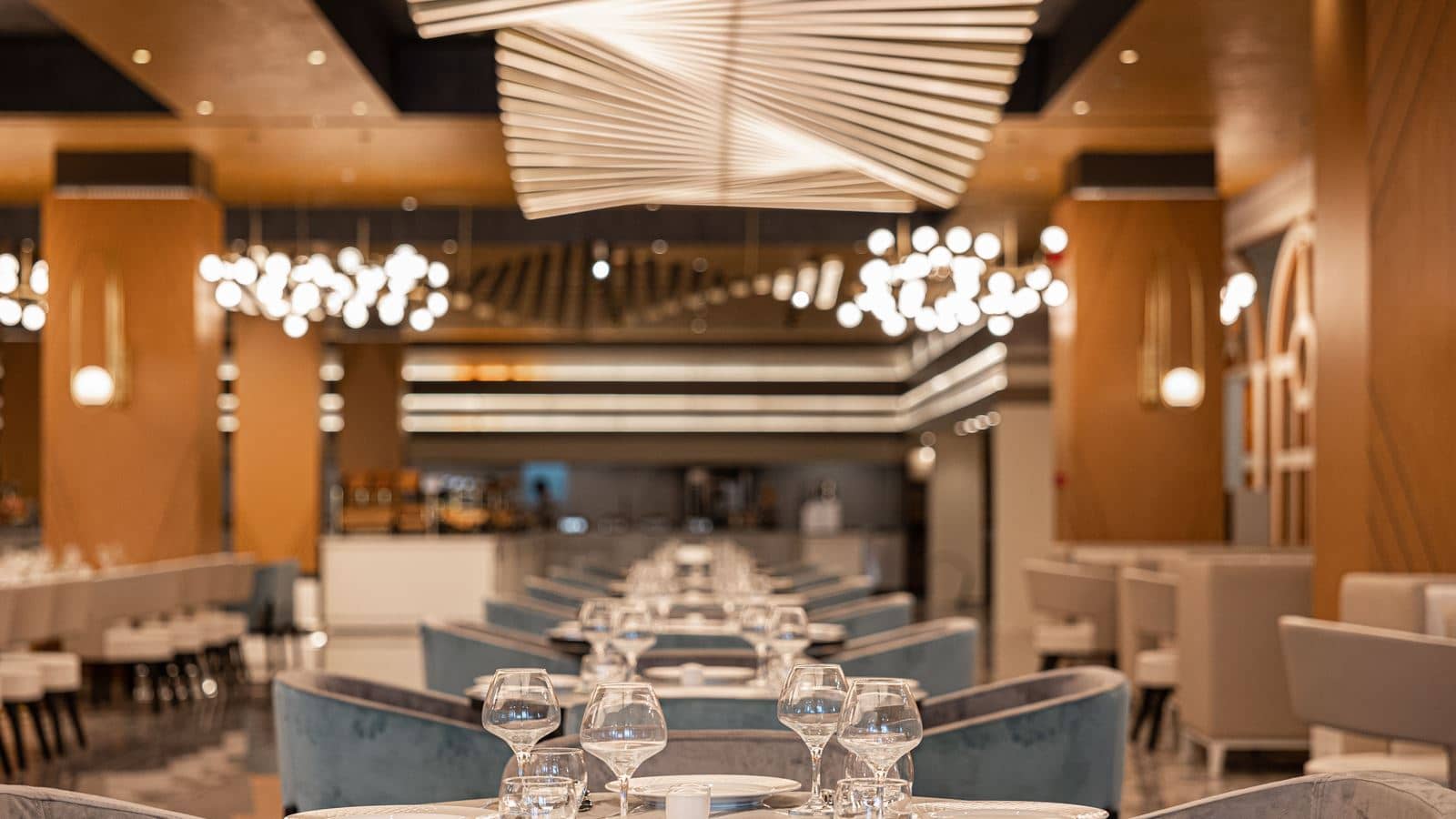 restaurants-majesty-main-restaurant