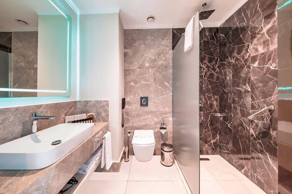 rooms-deluxe-room-sea-view