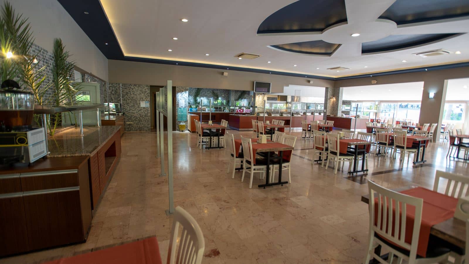 restaurants-main-building