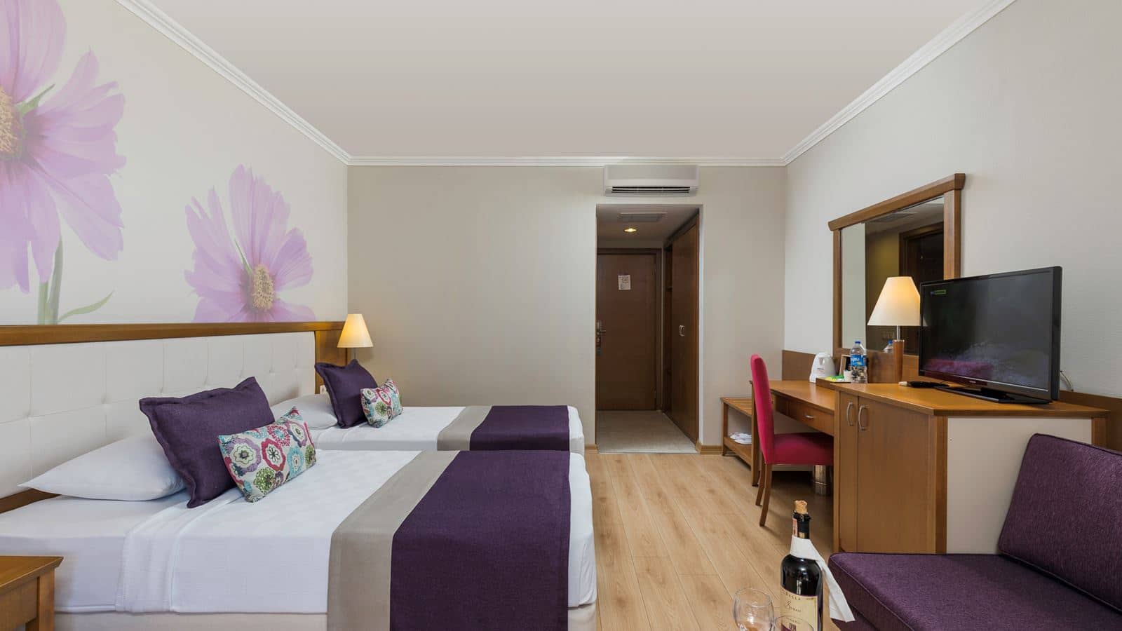 rooms-standard-room