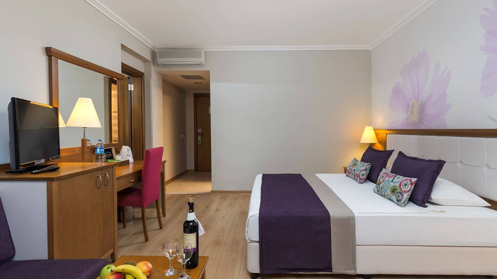 rooms-junior-family-room