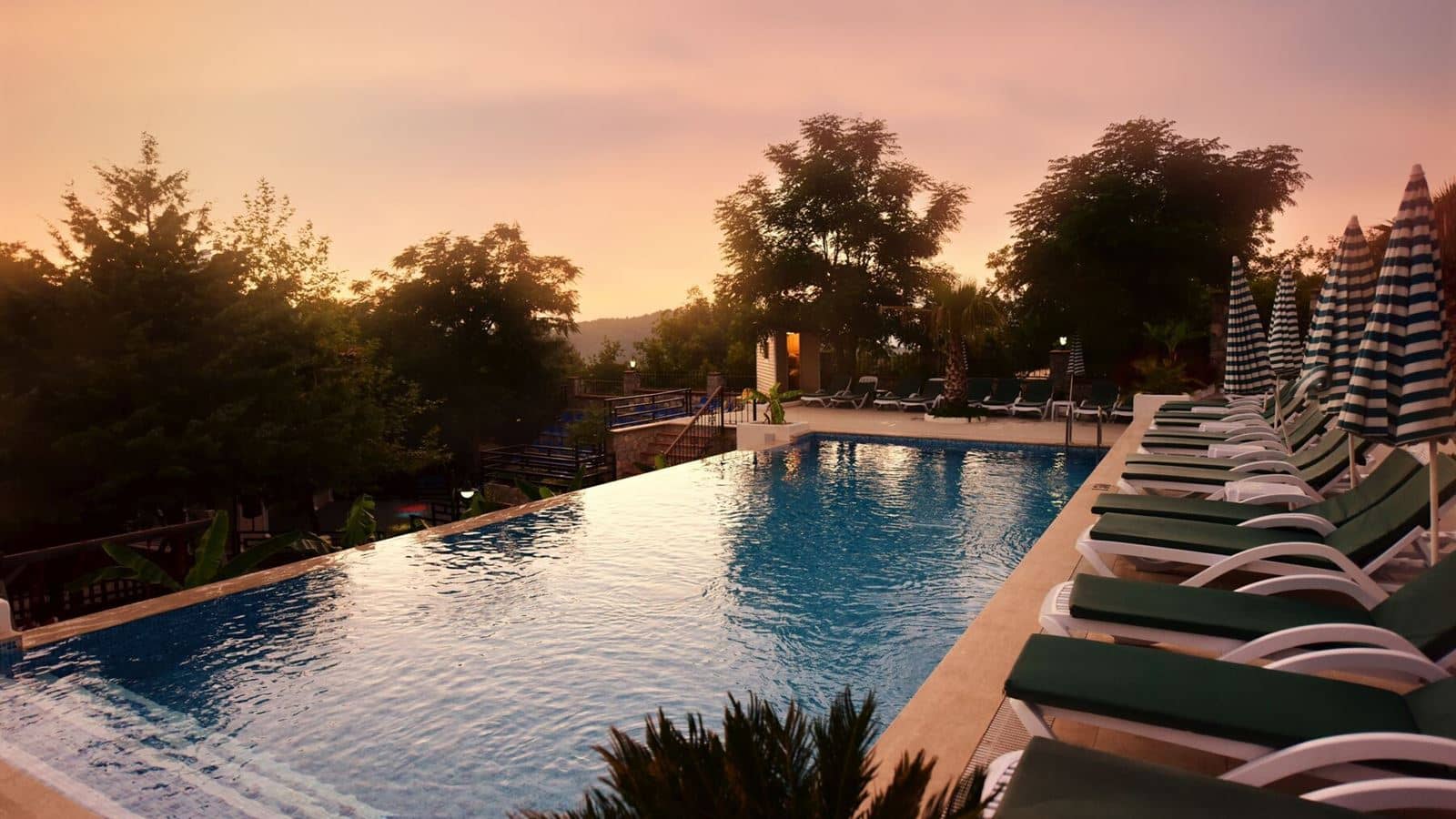 pools-pools
