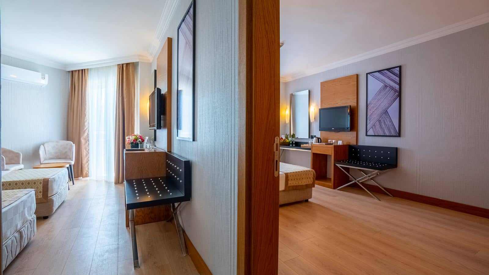 rooms-family-room