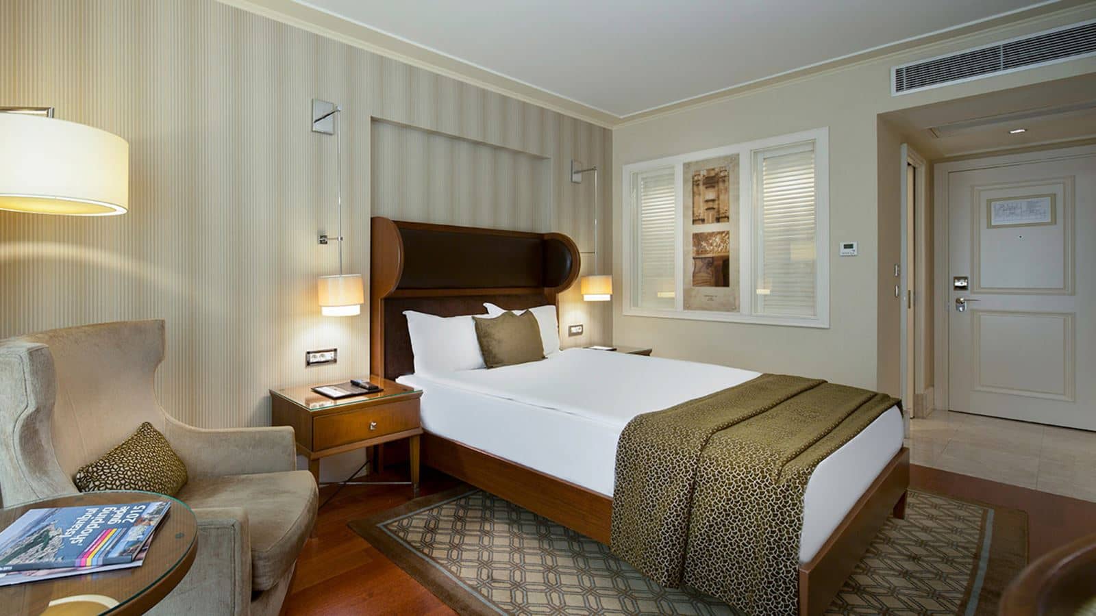 rooms-room-capacity-8