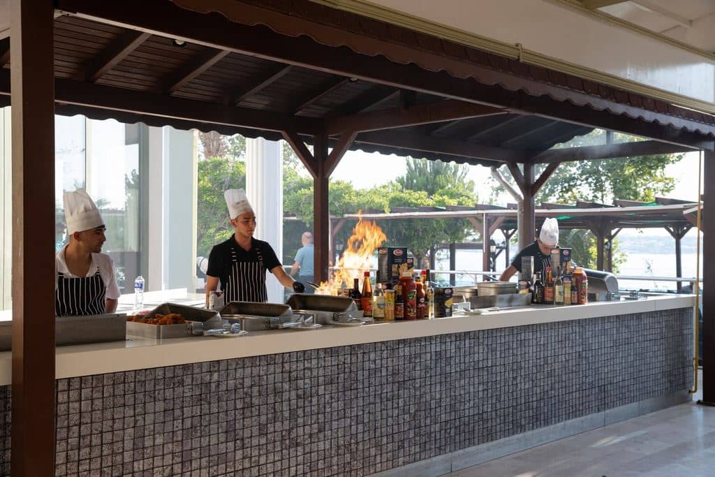 restaurants-panorama-main-restaurant