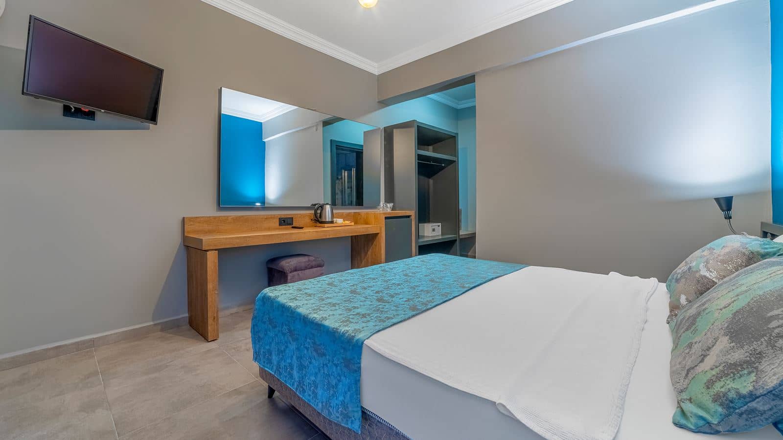 rooms-economy-room