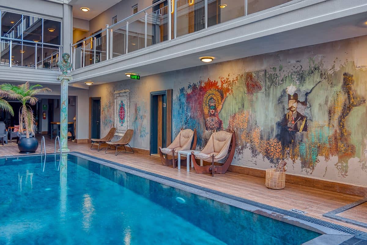 pools-outdoor-pool