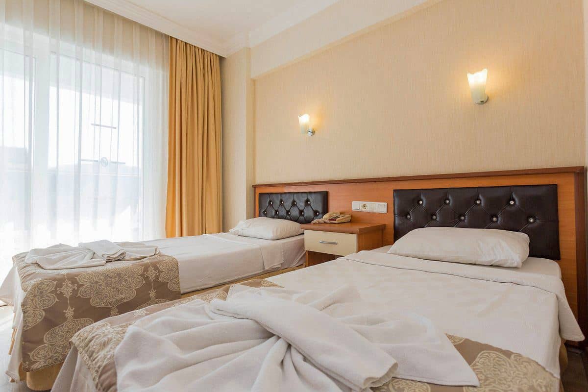 rooms-family-room