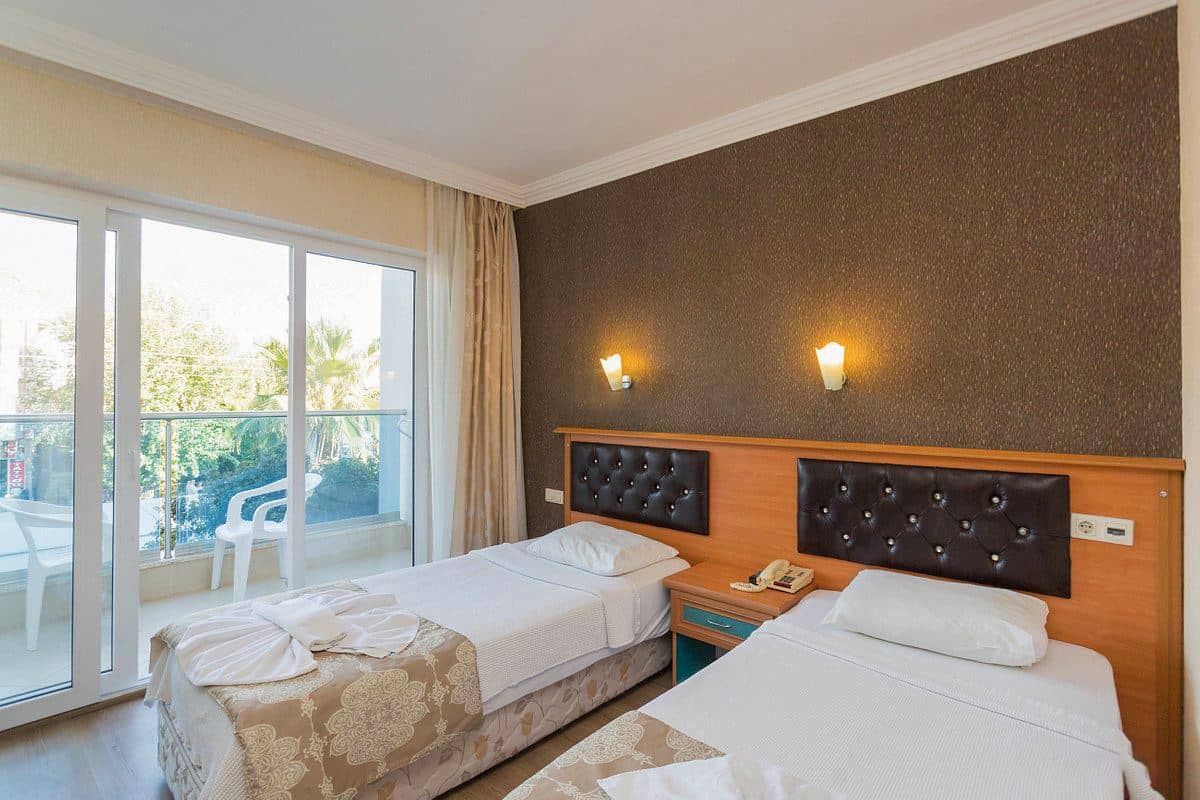 rooms-family-room