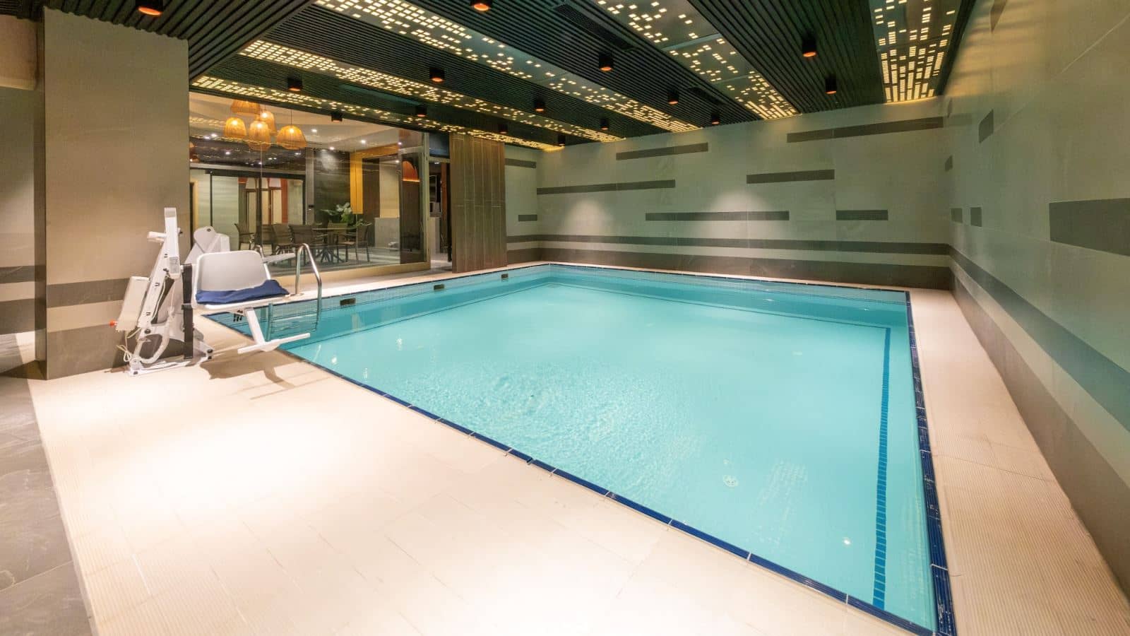 pools-indoor-pool