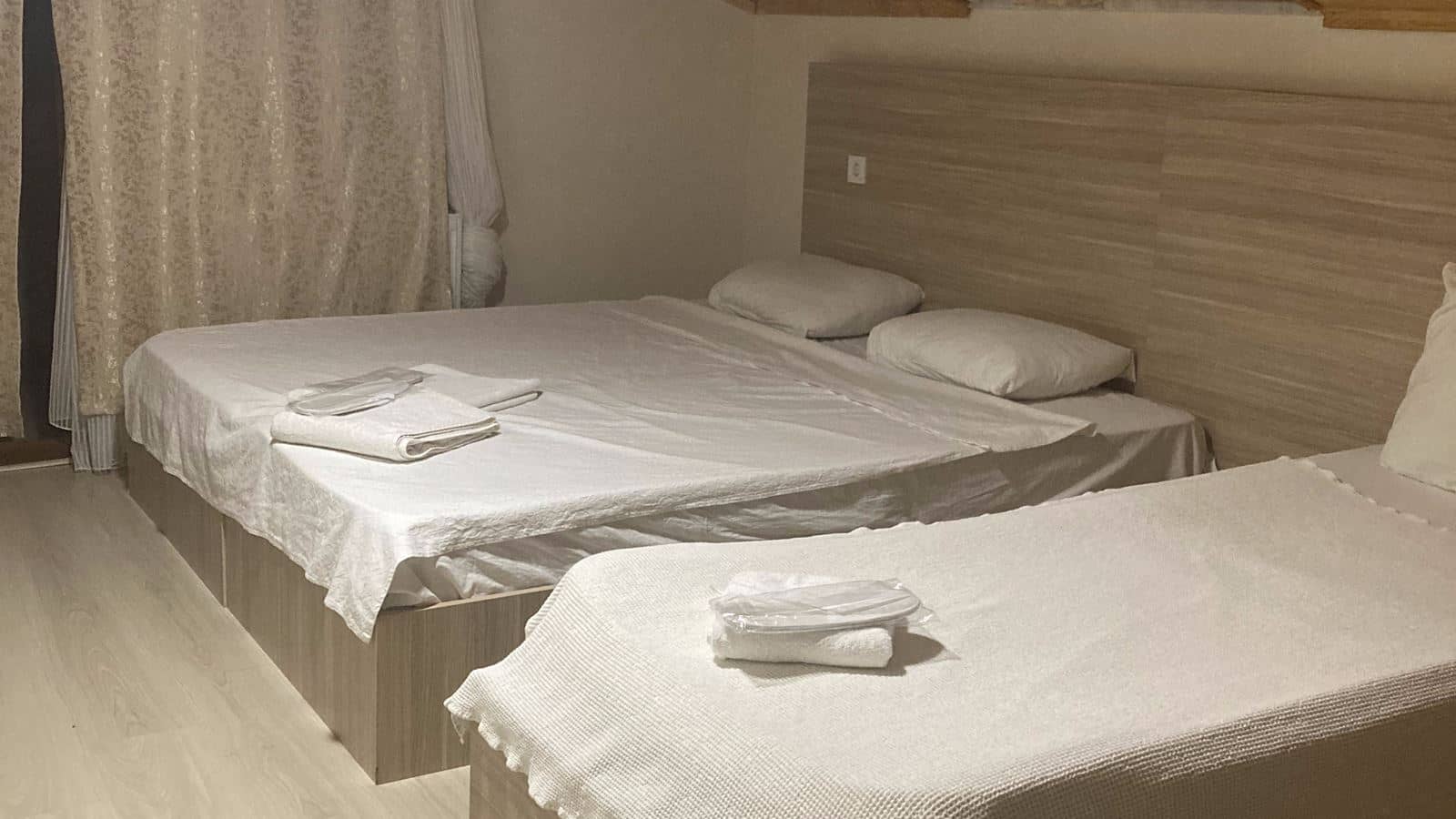 rooms-loft-suit-room
