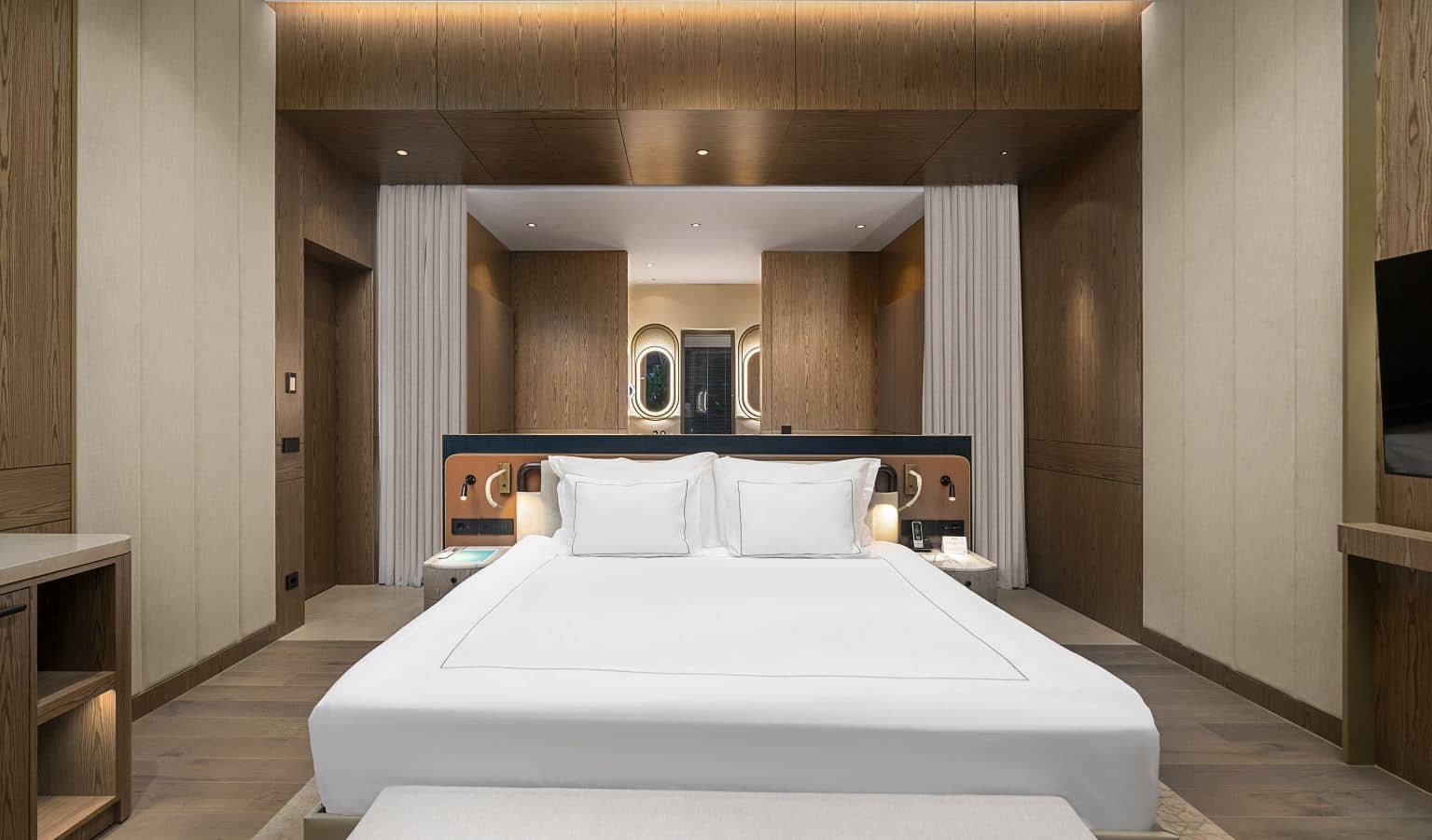 rooms-1-bedroom-villa