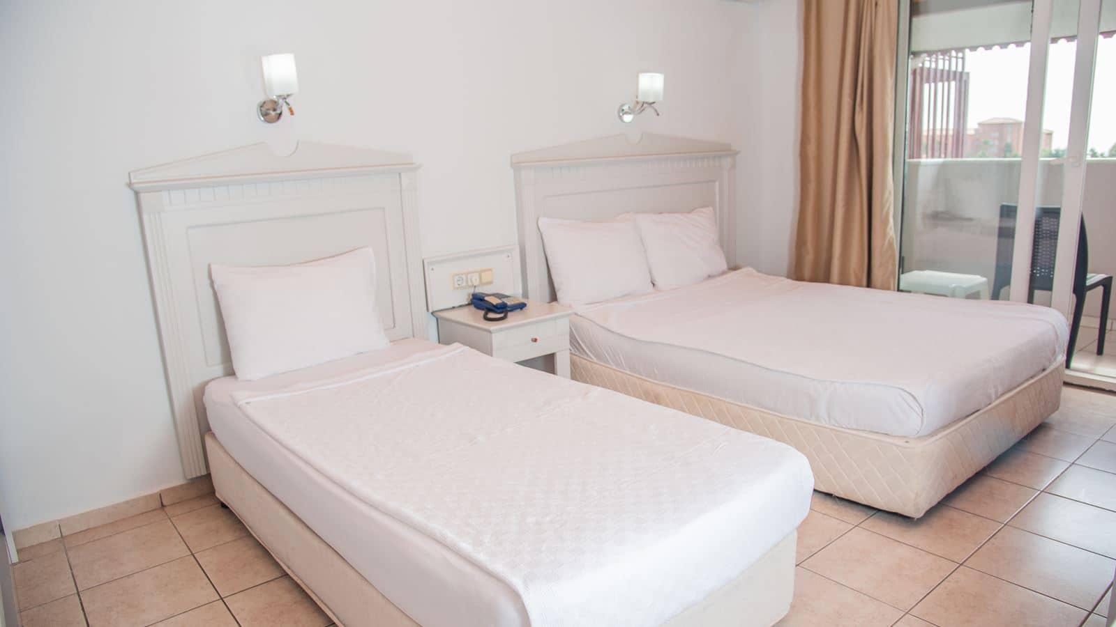 rooms-standard-room
