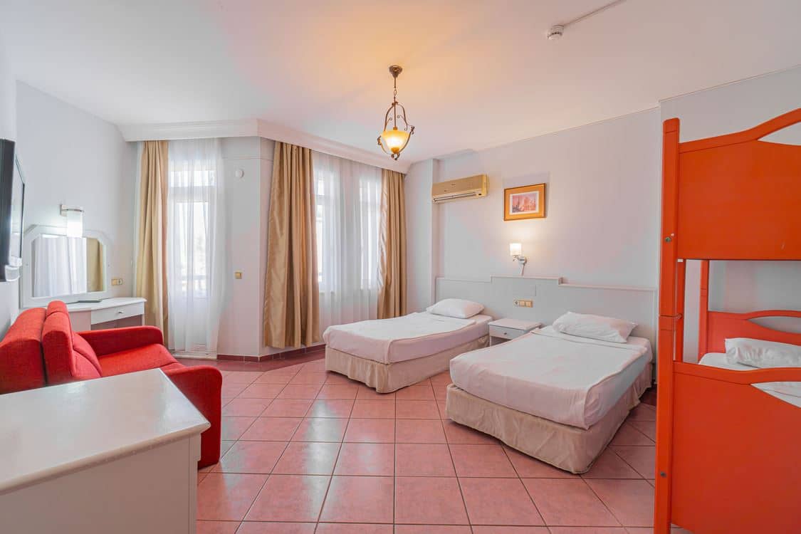 rooms-standard-bunkbed-room