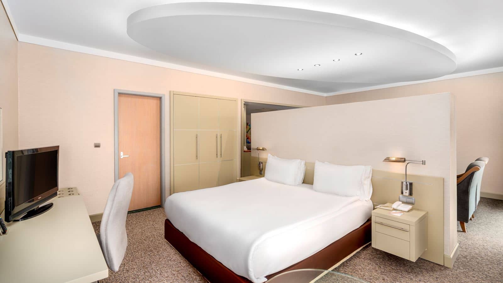 rooms-suite-room