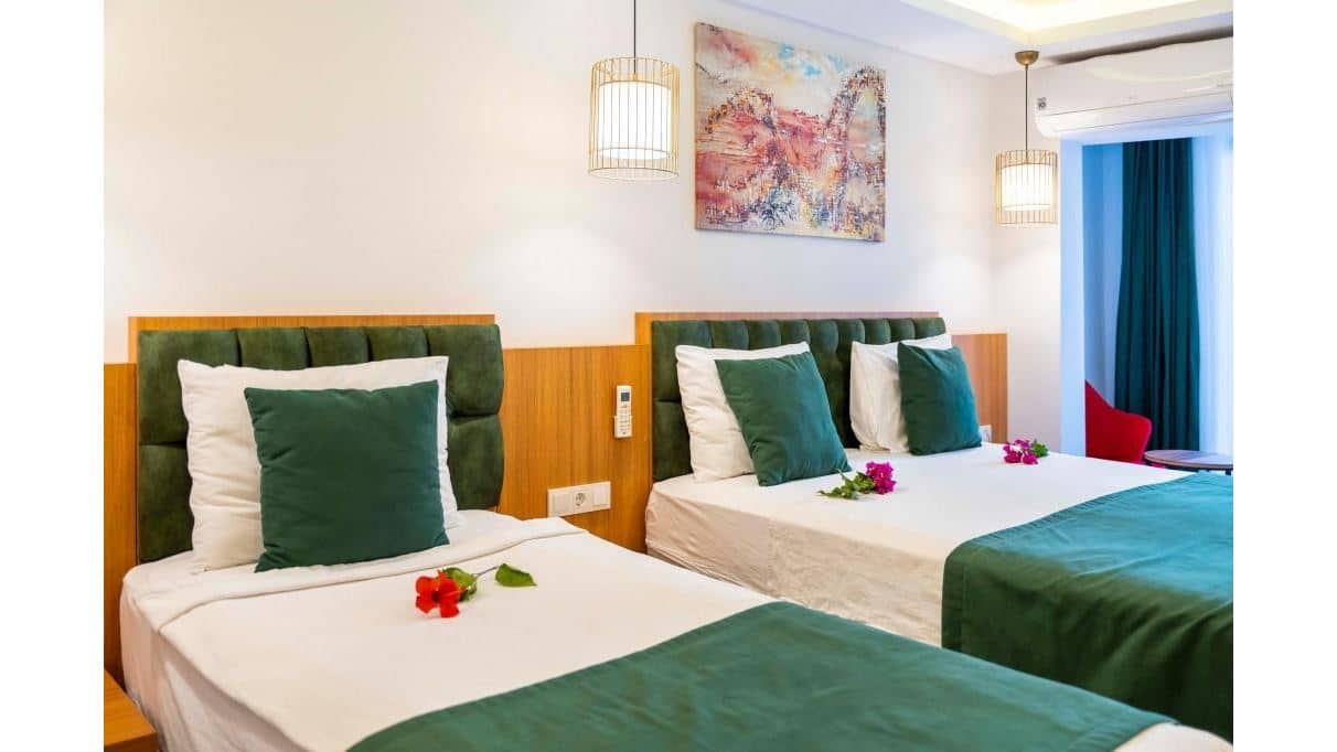 rooms-triple-room