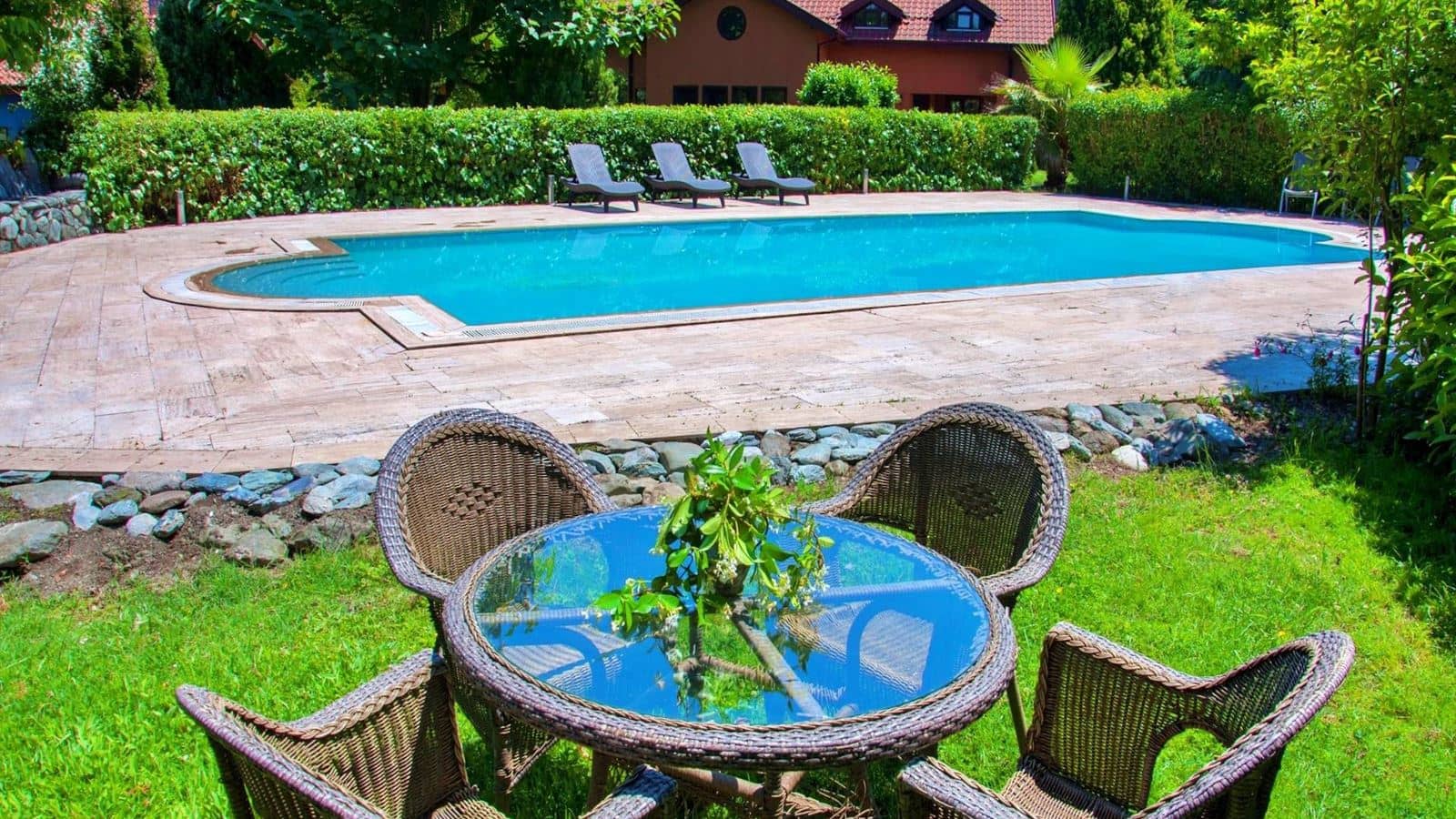 rooms-fourbedroom-country-villa