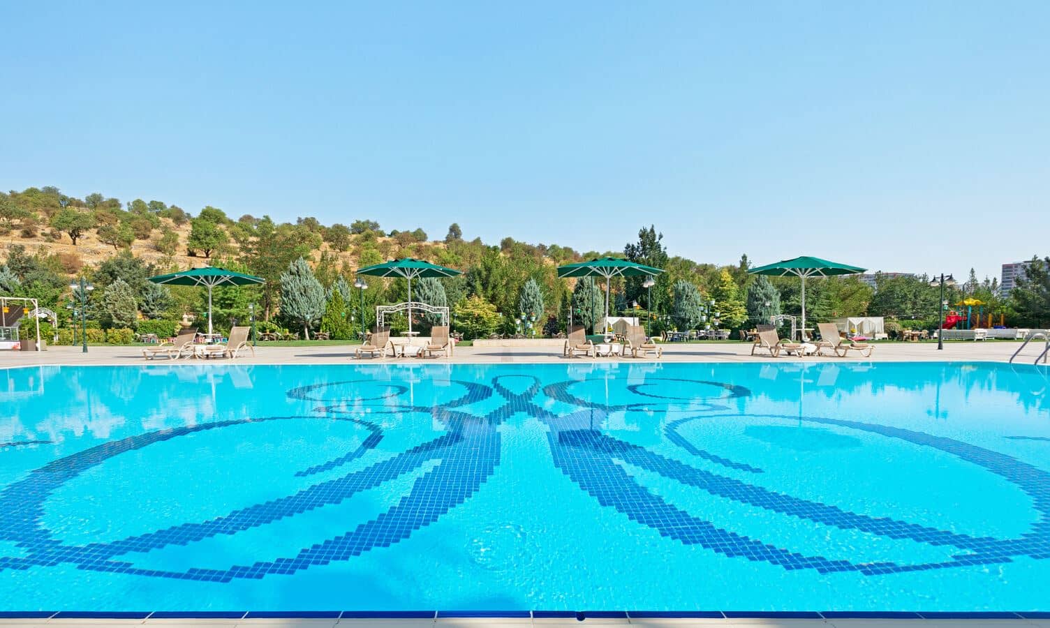 pools-outdoor-pool