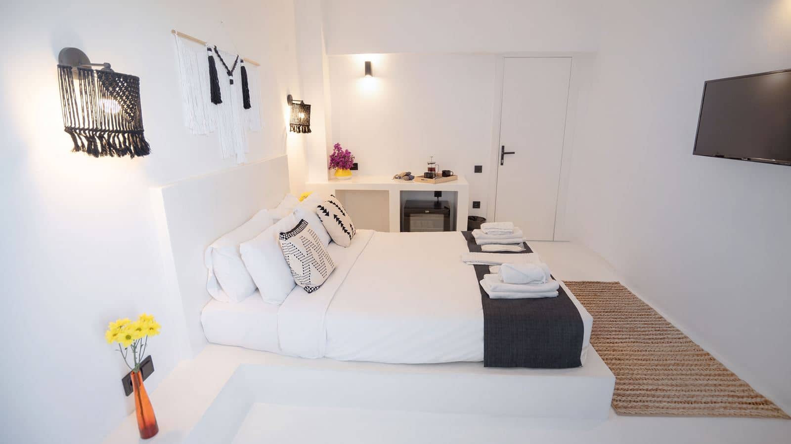 rooms-superior-3-kisilik-oda-kismi-deniz-manzarali