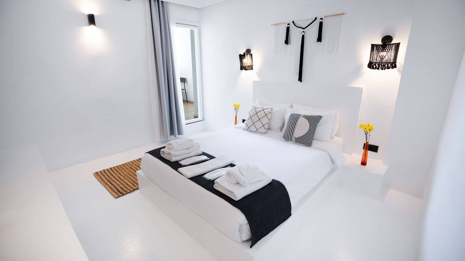 rooms-superior-4-kisilik-oda--kara-manzarali
