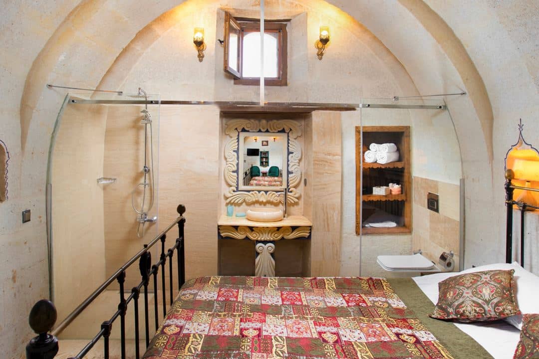 rooms-deluxe-stone