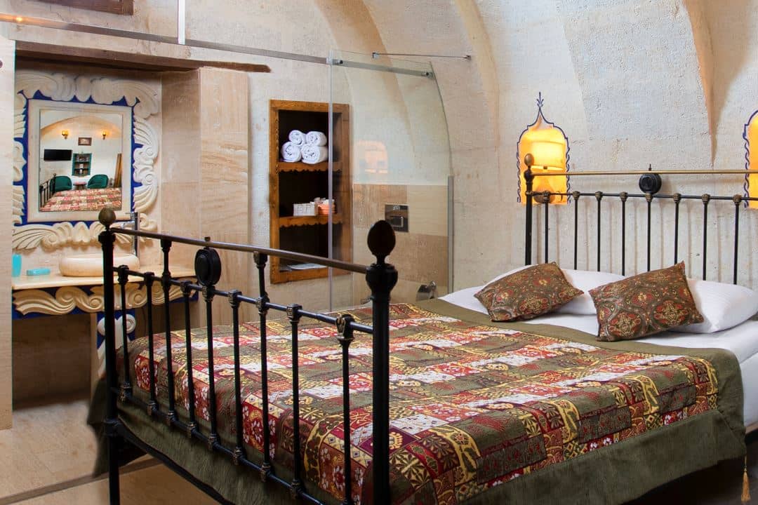 rooms-deluxe-stone