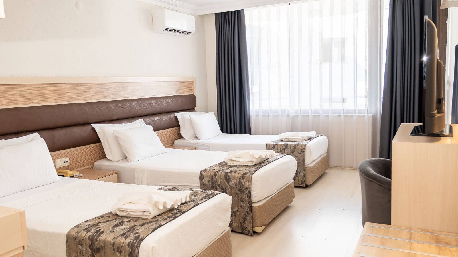 rooms-standard-room