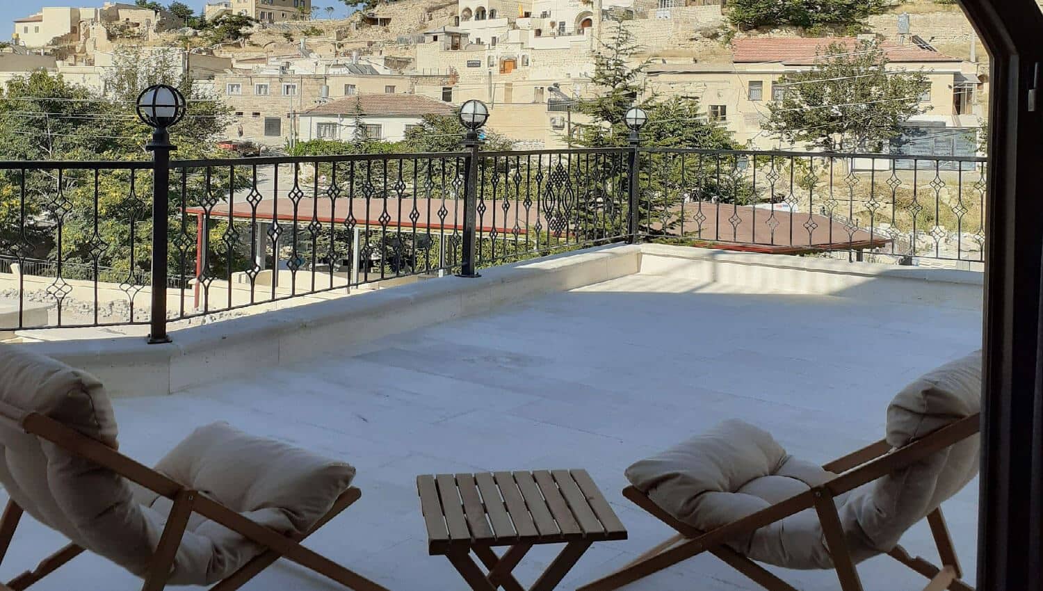 rooms-deluxe-terrace-room