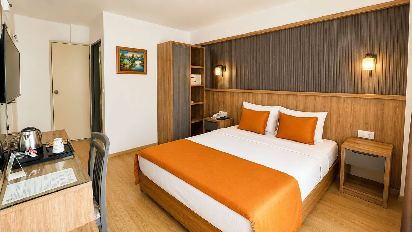 rooms-superior-room-seaview-balcony