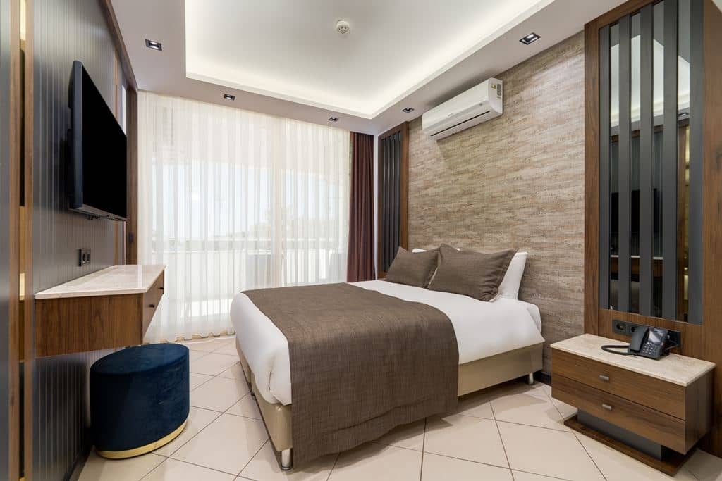rooms-family-comfort-room