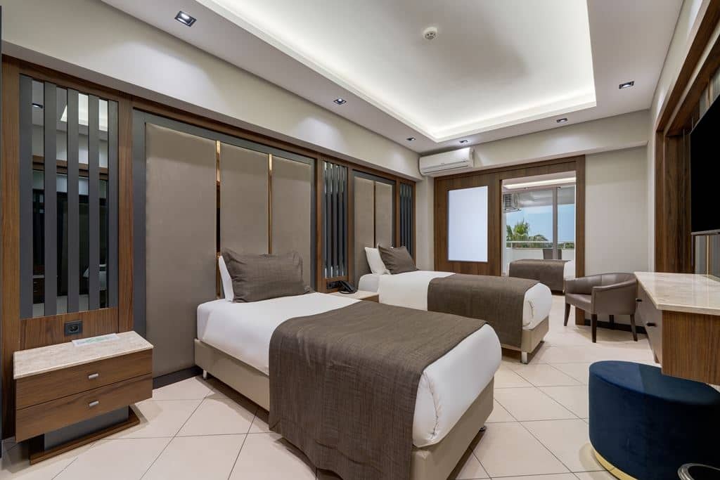 rooms-family-comfort-room
