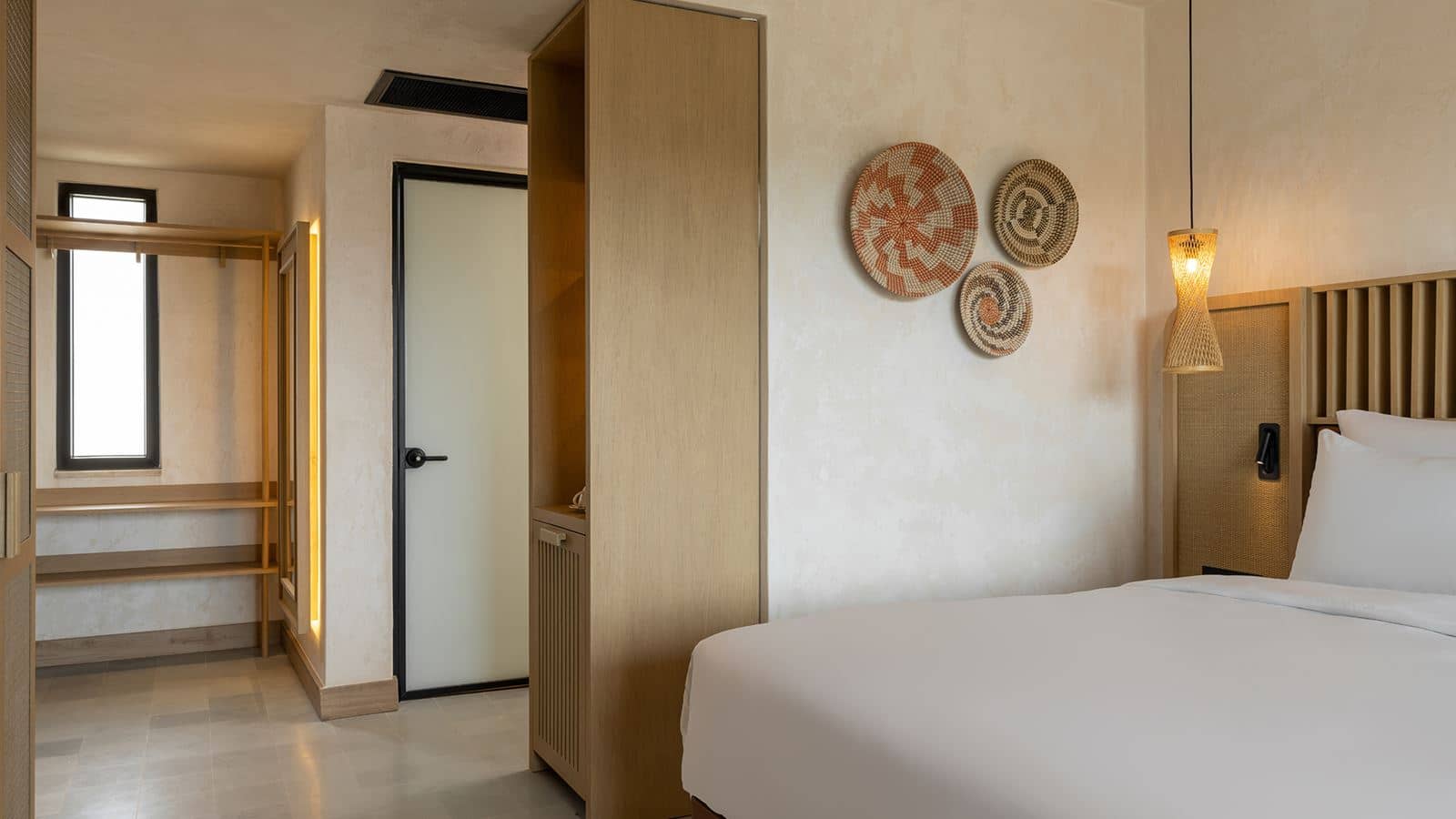rooms-deluxe-room-with-sea-view
