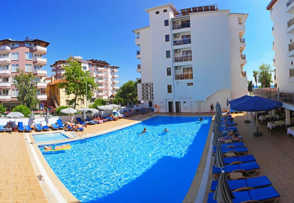 pools-outdoor-pool