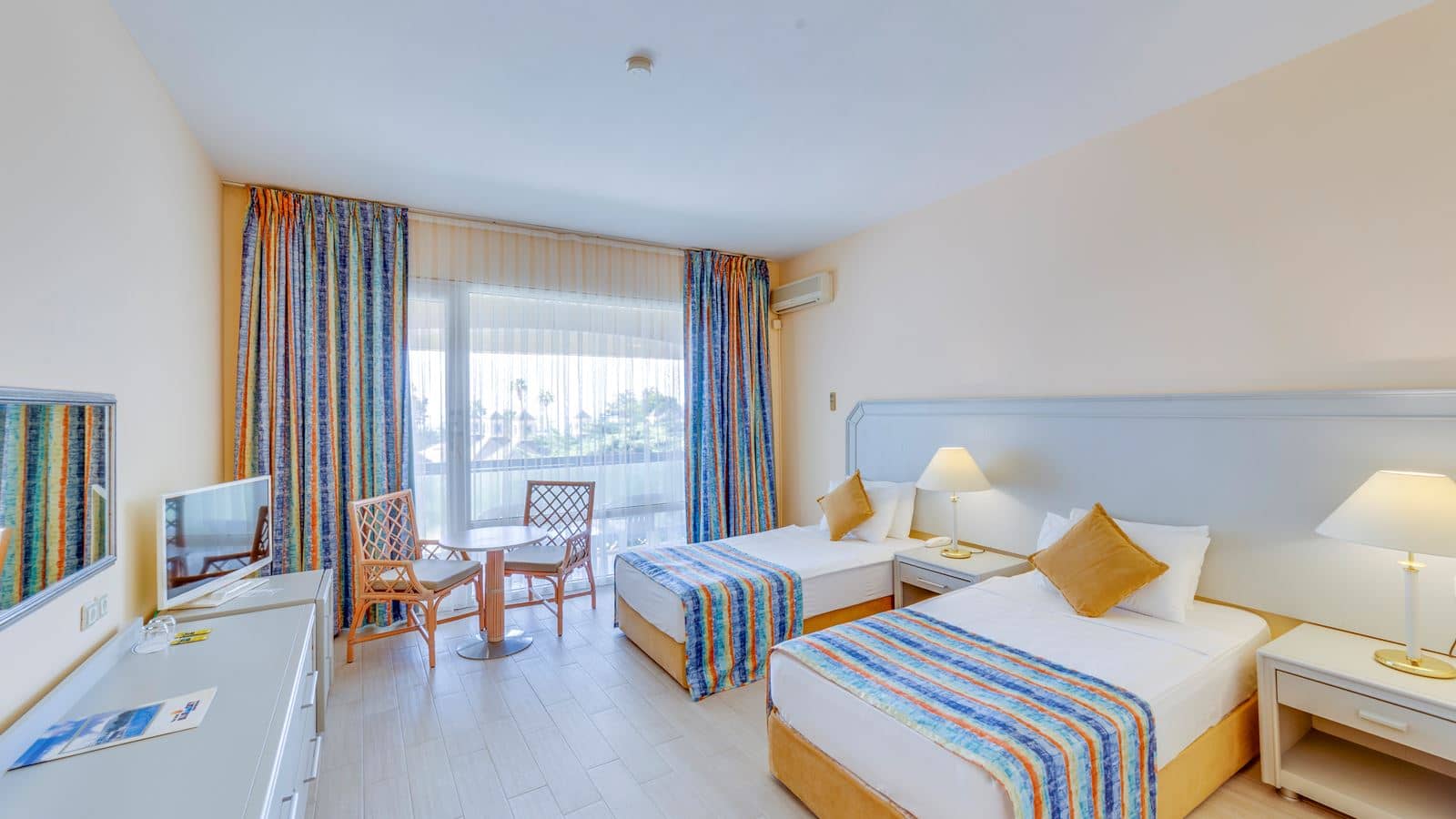 rooms-promo-room
