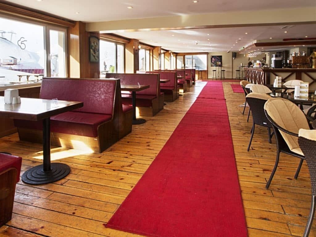 bars-teleski-cafe-bar