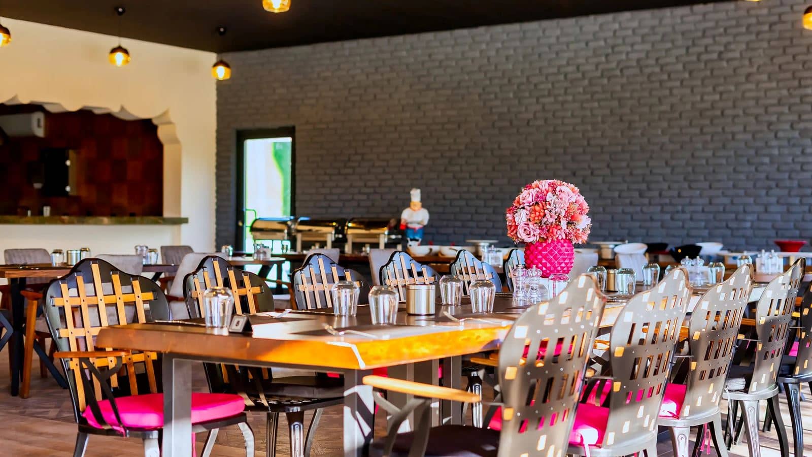 restaurants-main-restourant